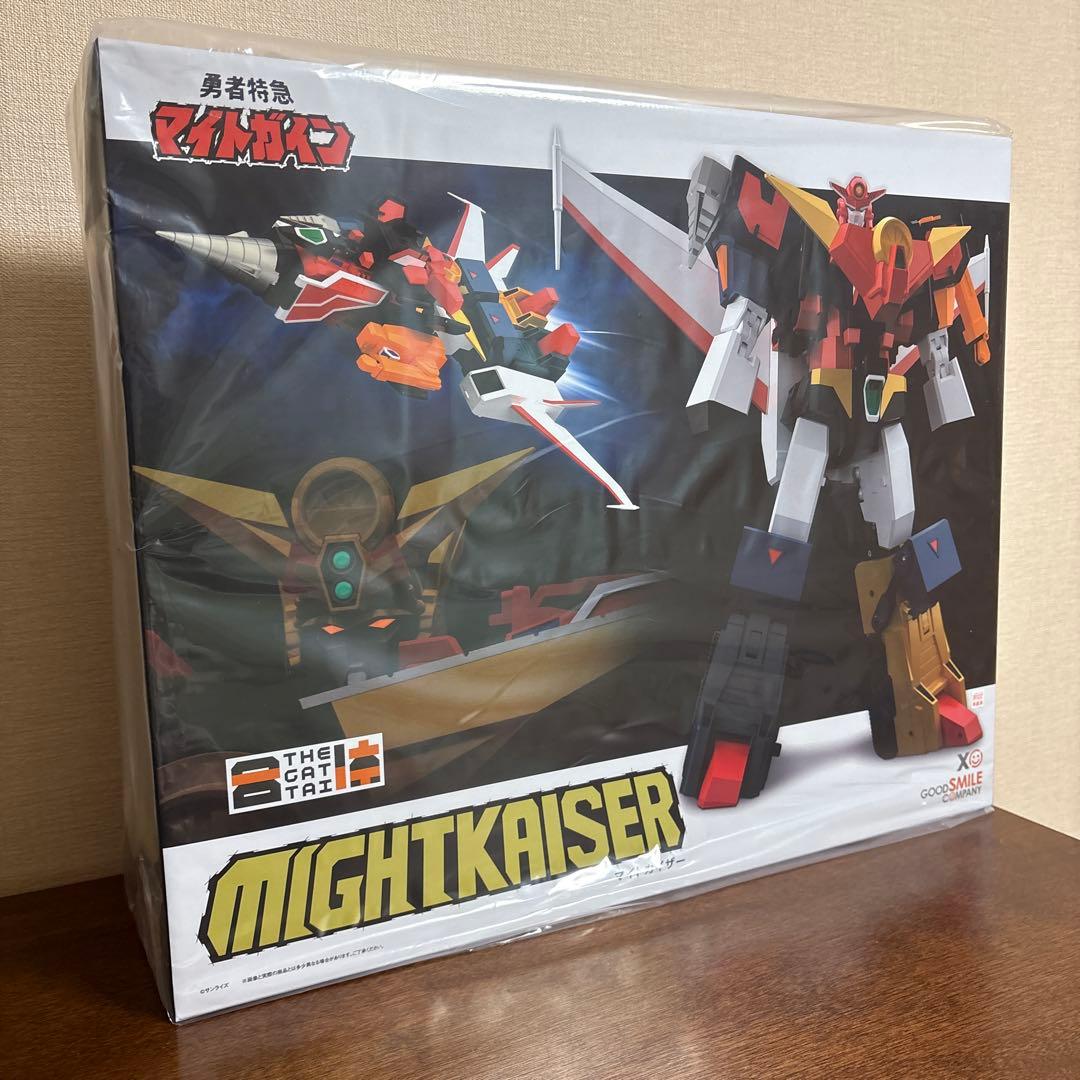 新品 THE合体 マイトガイン　マイトカイザー　フィギュア
