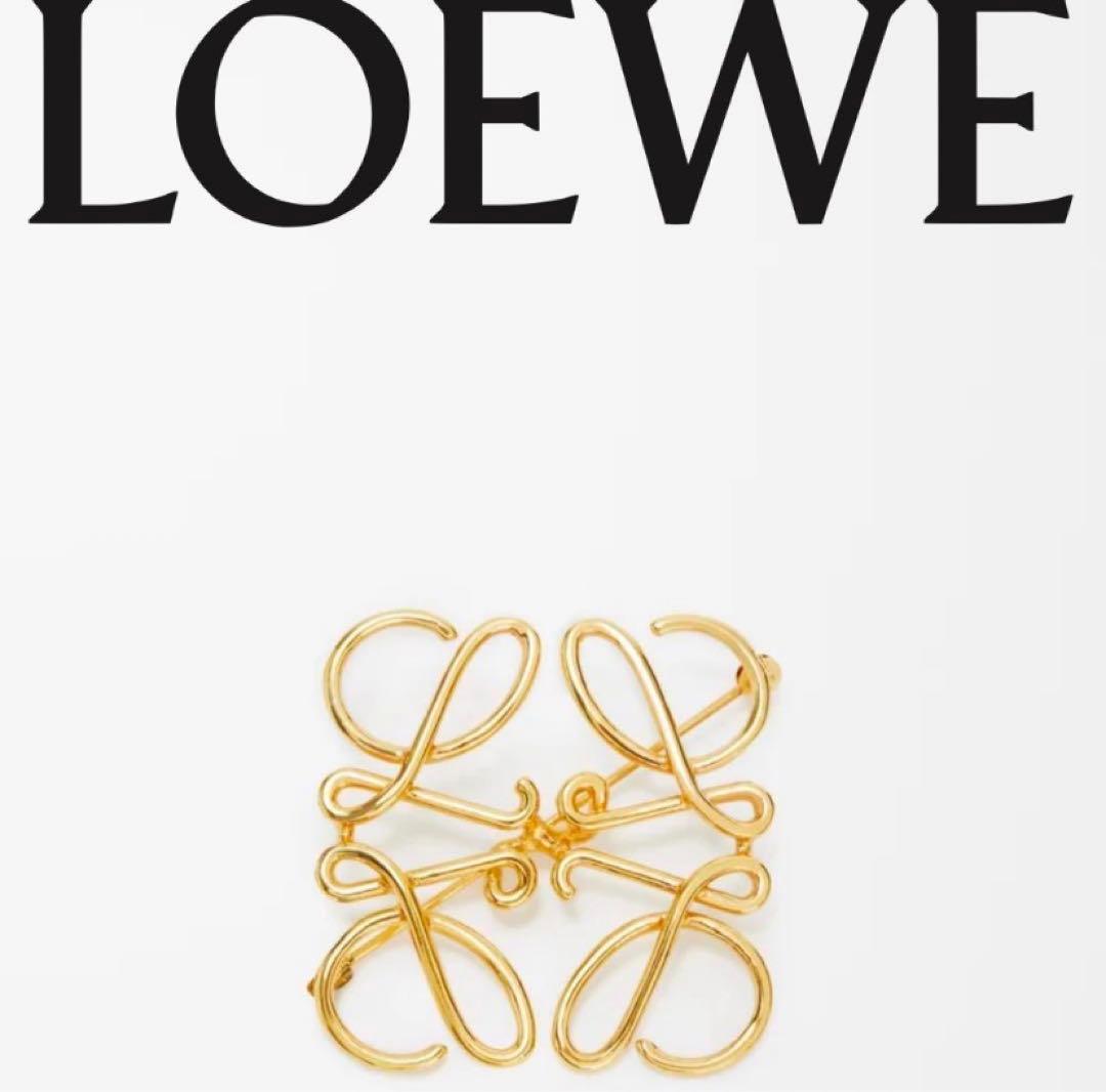 2/14までSです。ロエベ　ブローチ　ゴールド　正規品　美品