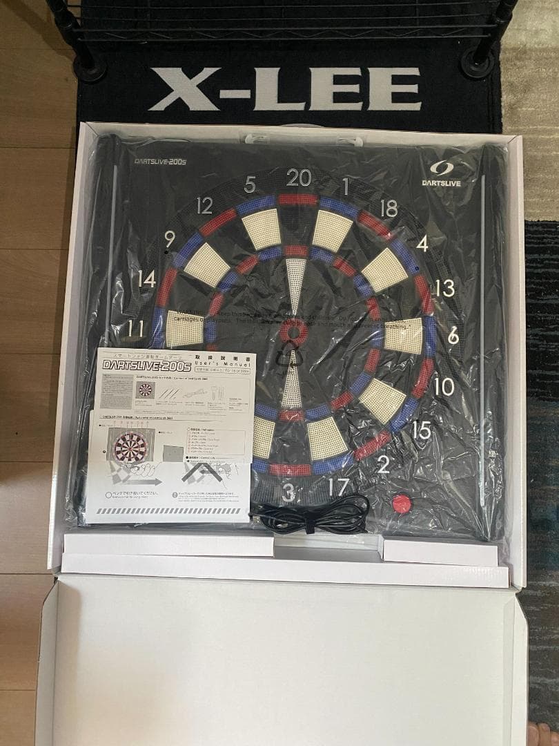 【ダーツ付属】DARTSLIVE-200S＋BLITZERスタンド+ダーツ