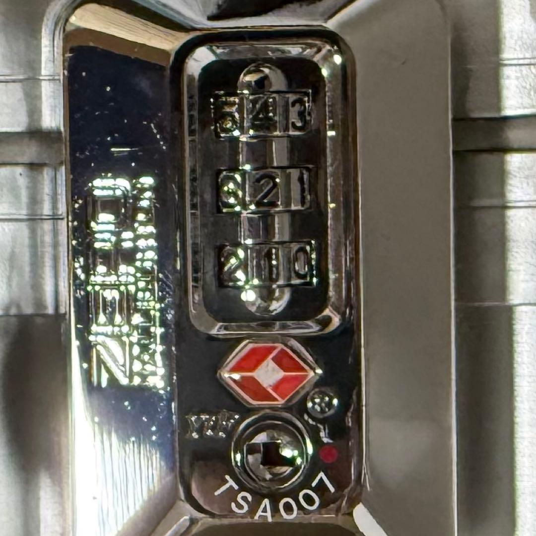 ゼロハリバートン　GEO Aluminum3.0TR　シルバー　キャリーケース