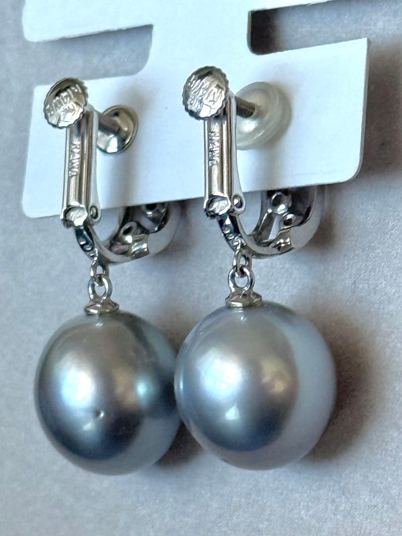 専用！真珠科学研究所オーロラオーシャンブルー黒蝶真珠ダイヤモンドイヤリングWG