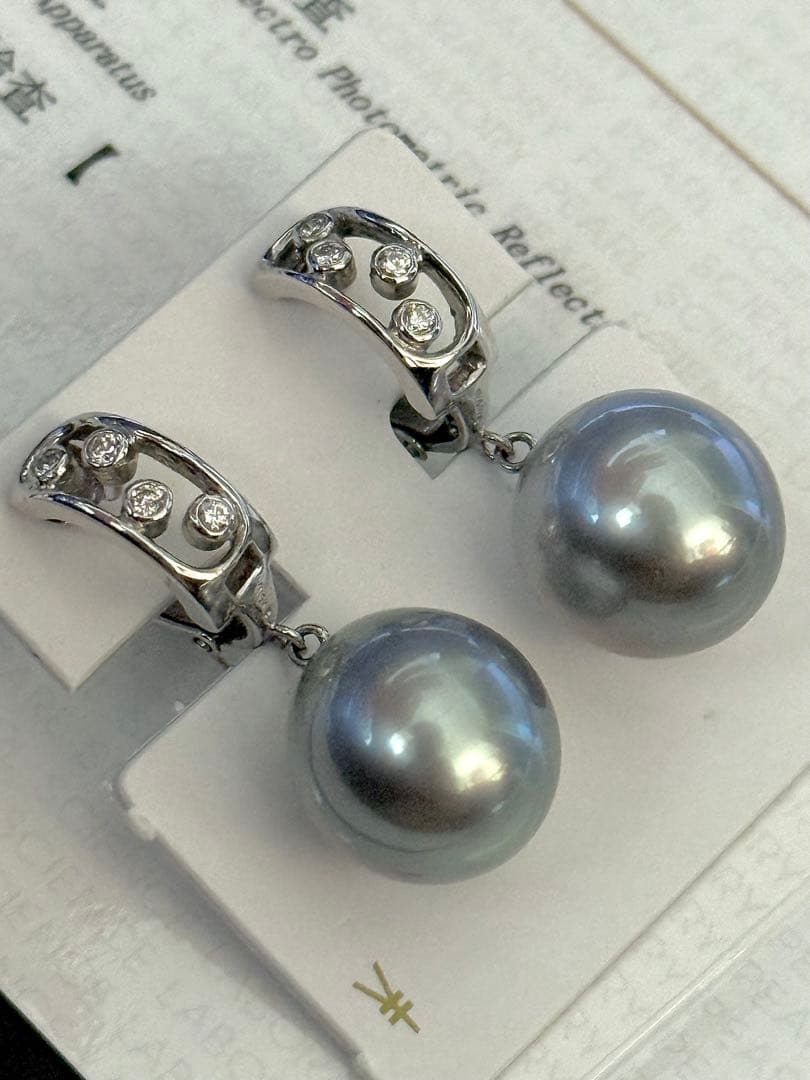 専用！真珠科学研究所オーロラオーシャンブルー黒蝶真珠ダイヤモンドイヤリングWG
