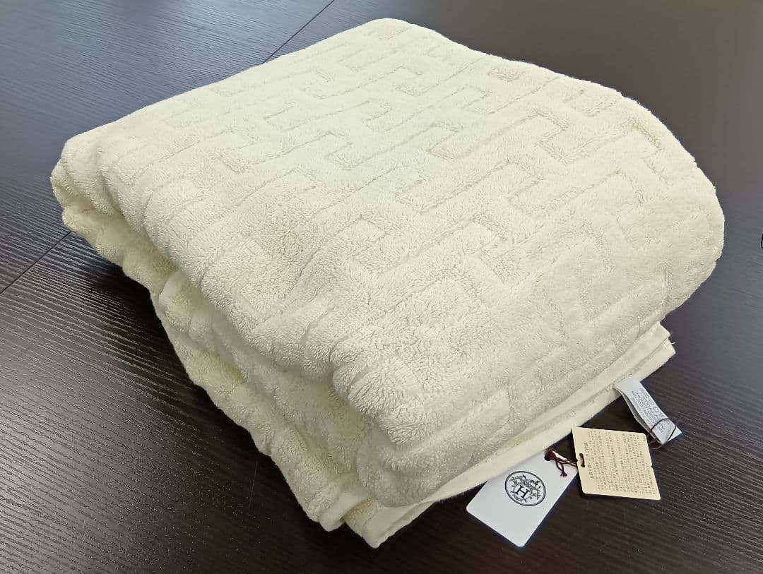 rukaruruさま専用！288 HERMES エルメス アイボリーバスタオル
