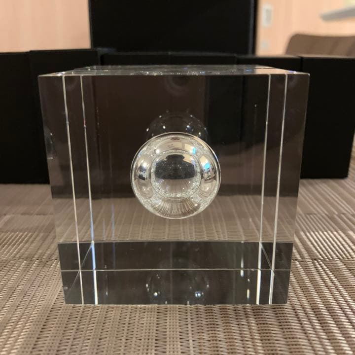 【非売品】センチュリオン クリスタル ペーパーウェイト