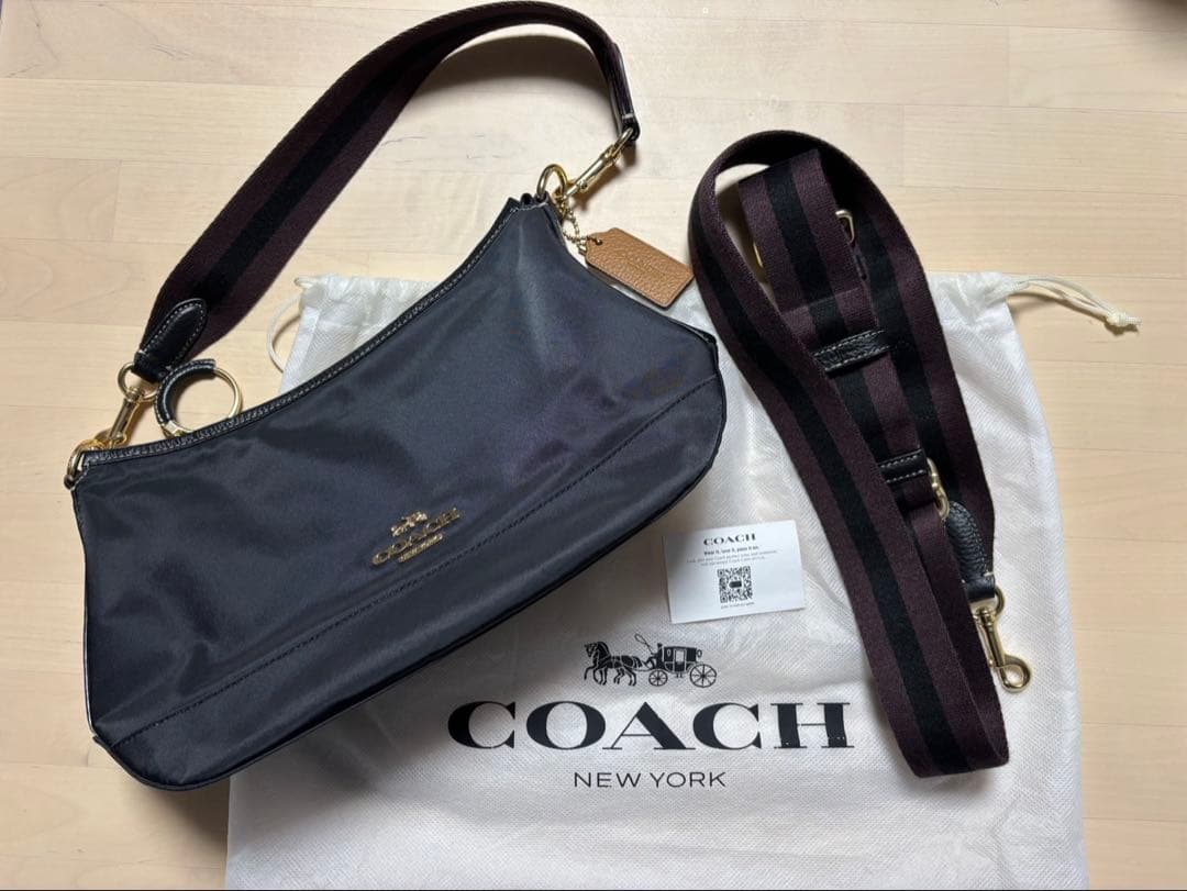 COACH ハンドバッグ　ブラック