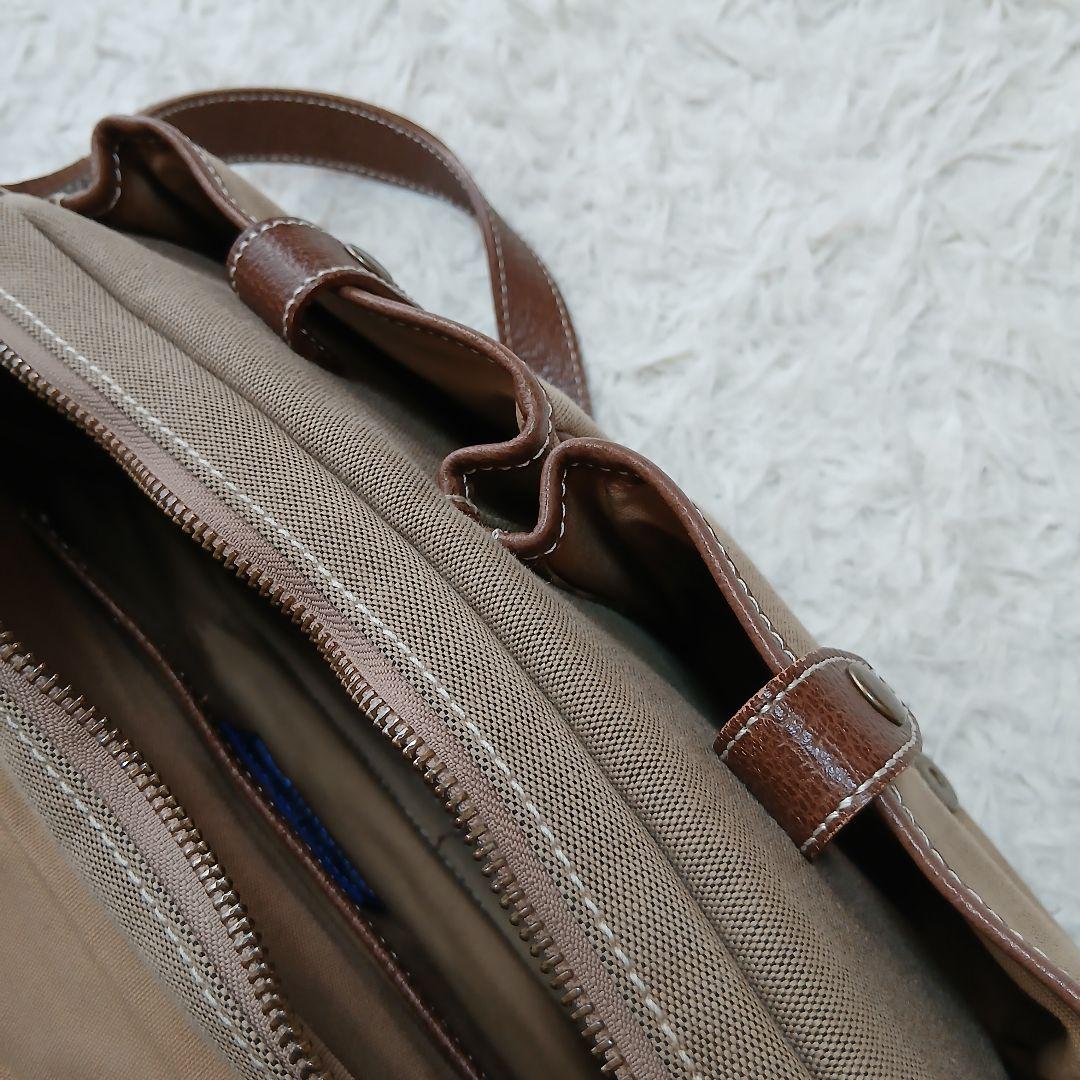 【BURBERRY BLUE LABEL】キャンバス ショルダーバッグ ロゴ刺繍