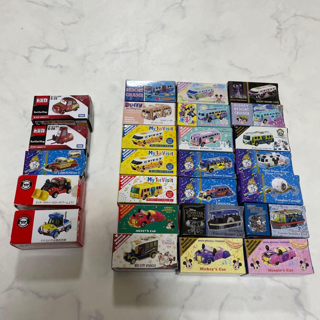 ディズニーリゾート　トミカ　まとめ売り　２６点