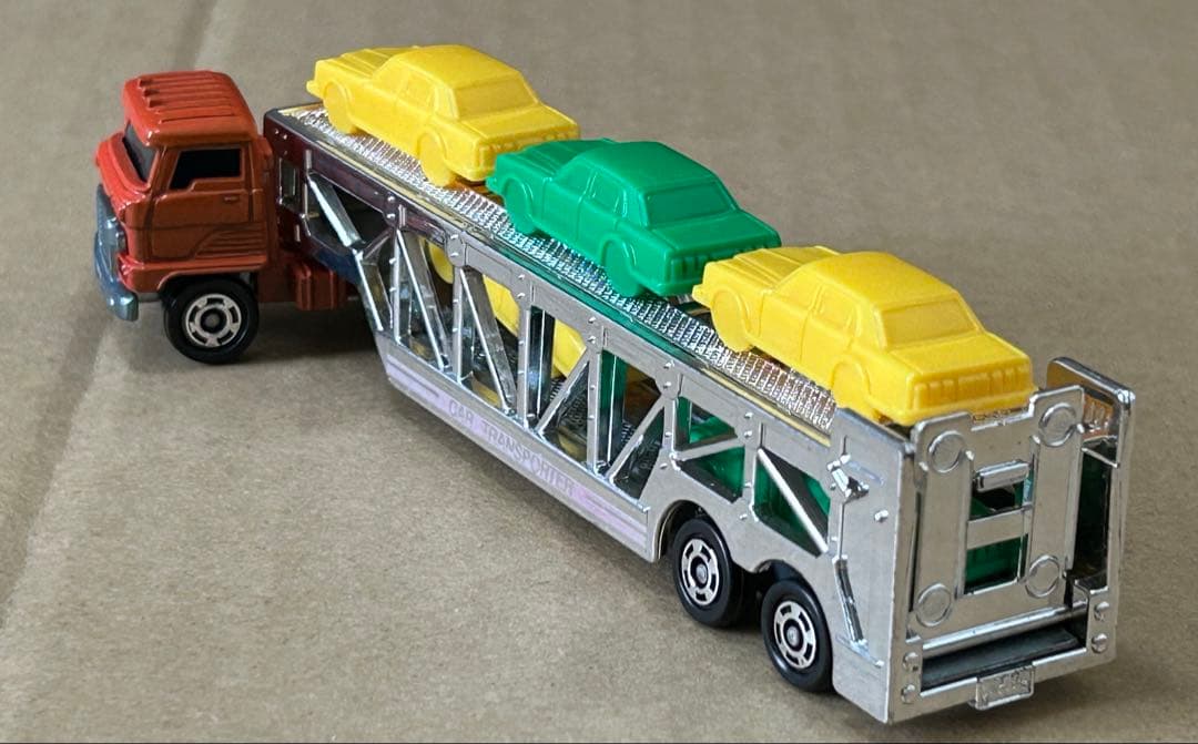 ロングトミカ 日野 カートランスポーター