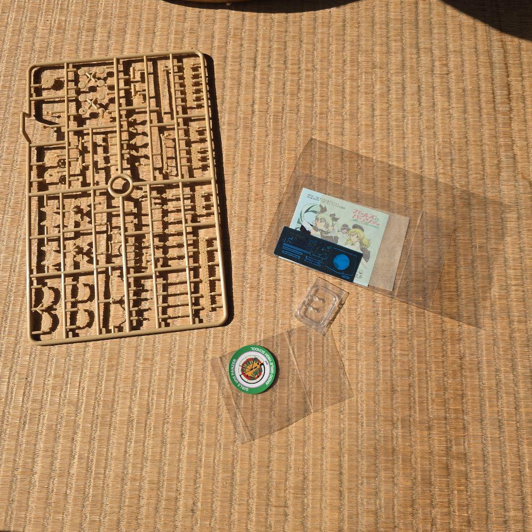 プラッツ　1/35 ガルパン　CV33 カルロ・ベローチェ　未組立　特典付き