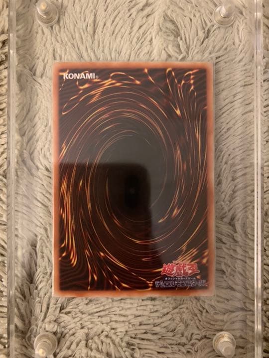 No.827遊戯王良品トゥーンブラックマジシャンガールウルトラレアG6-02