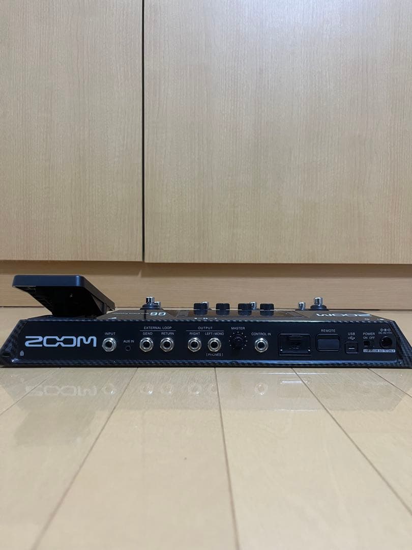 ZOOM G6 マルチエフェクター 本体 + ACアダプター
