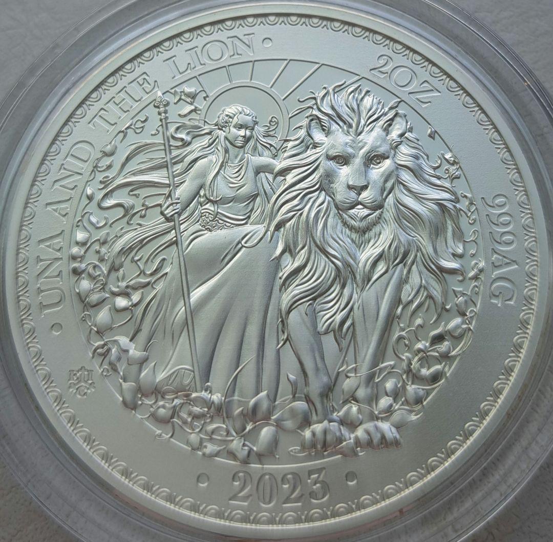 2023年「ウナとライオン」純銀2オンス銀貨