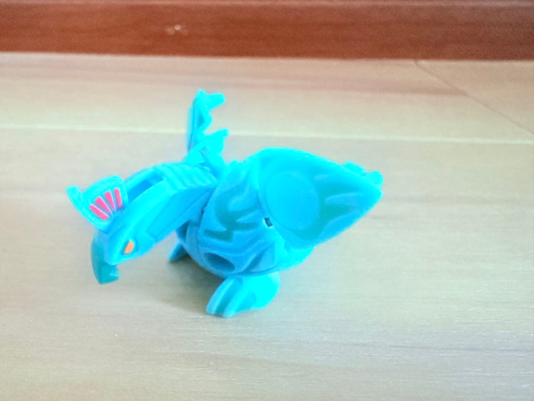 【ジャンク品】爆丸バトルブローラーズ　シュンキット　風属性