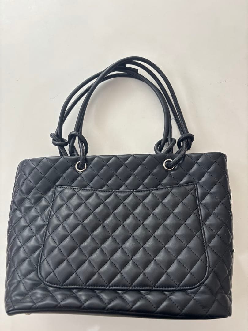 ❗️説明文を読んでください❗️キルティングショルダーバック　ノベルティ