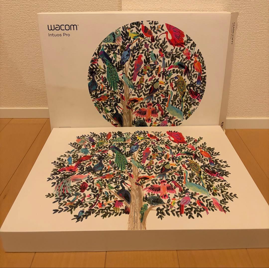 Wacom intuos Pro PTH-660 ペンタブレット　Mサイズ