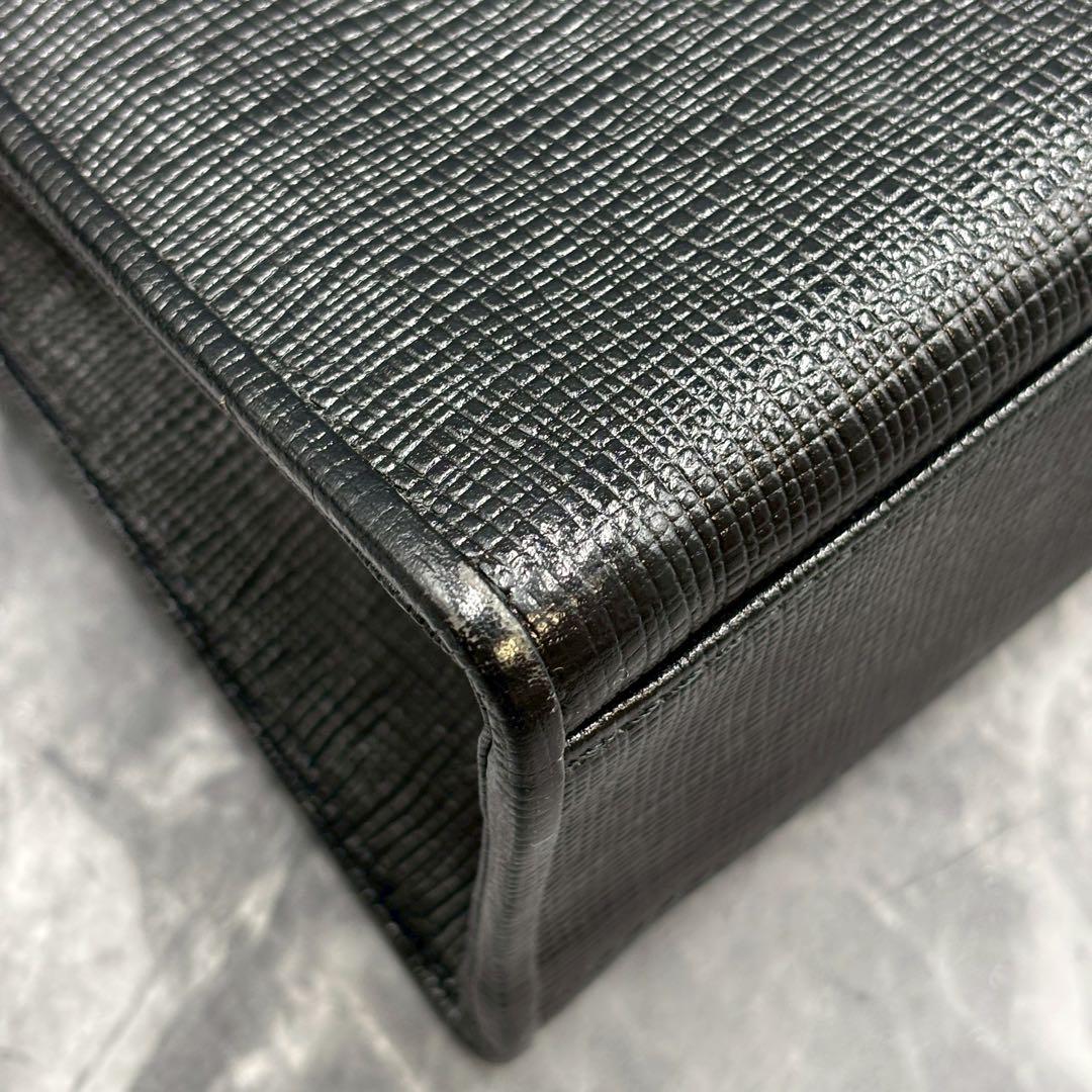 【極美品】クレージュ 2way ハンドバッグ レザー ロゴ金具 ブラック