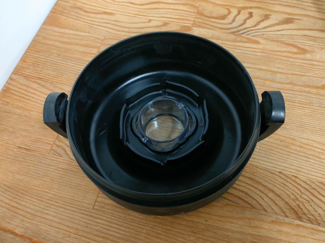 【美品】バイタミックスE320　軽量カップ付き　1591