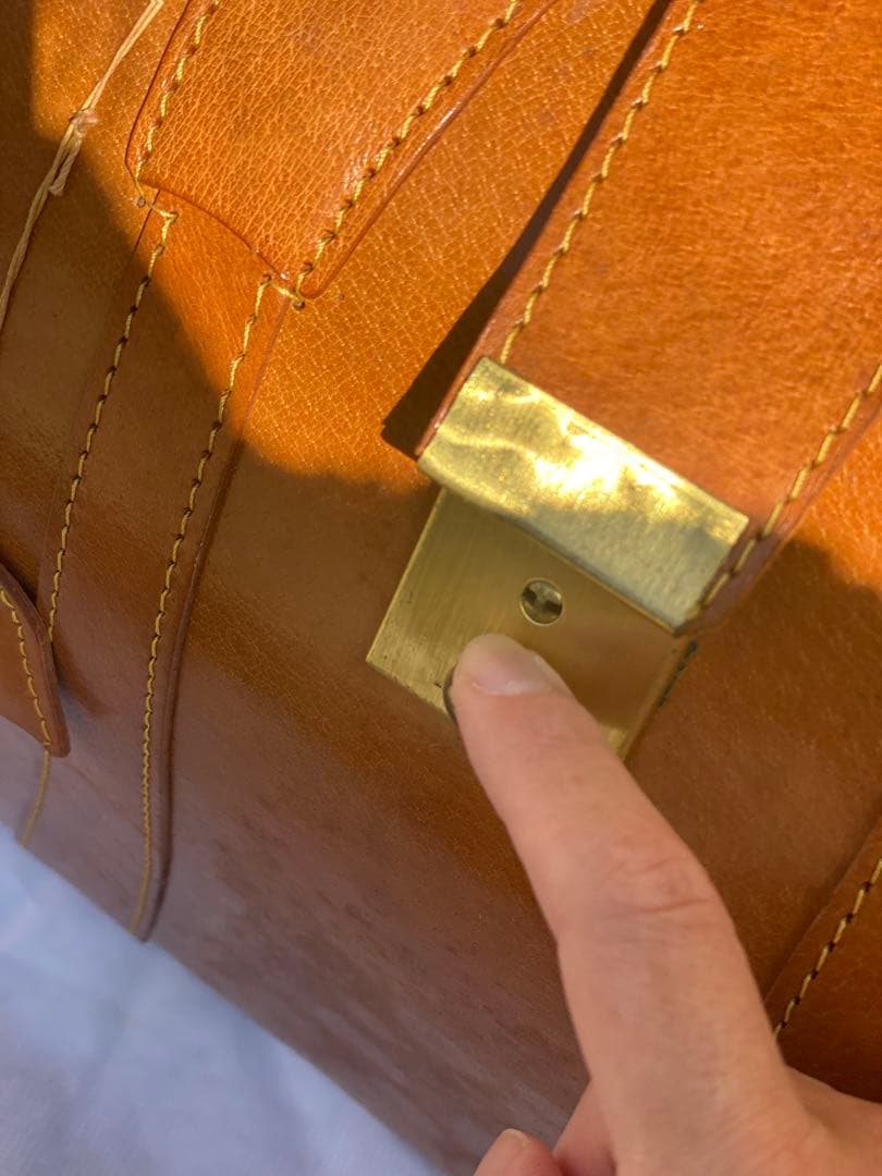 ドクターズバッグ　ダレスバッグ　本革　アンティーク　未使用　経年劣化あり　鍵付き