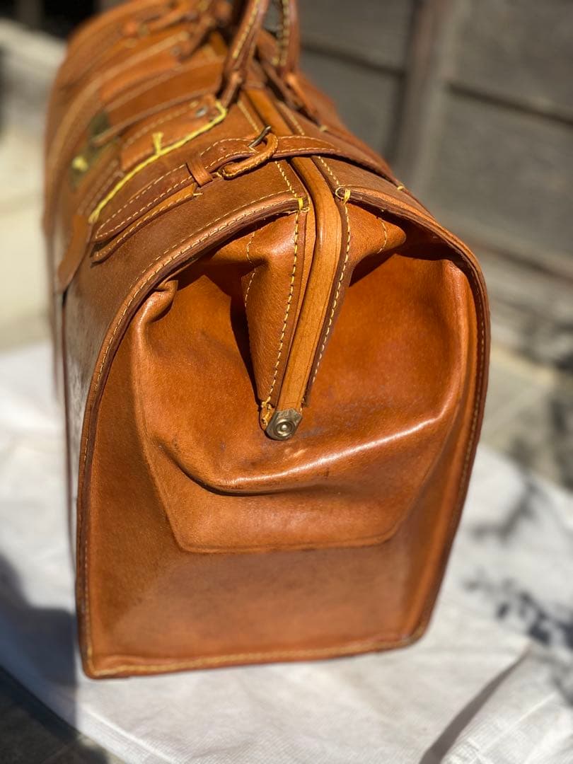 ドクターズバッグ　ダレスバッグ　本革　アンティーク　未使用　経年劣化あり　鍵付き