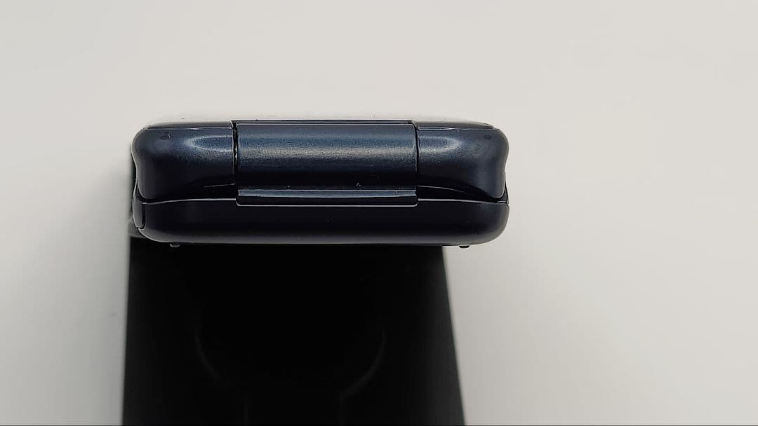 ✨ docomo らくらくホン F-01M ネイビー 携帯電話本体