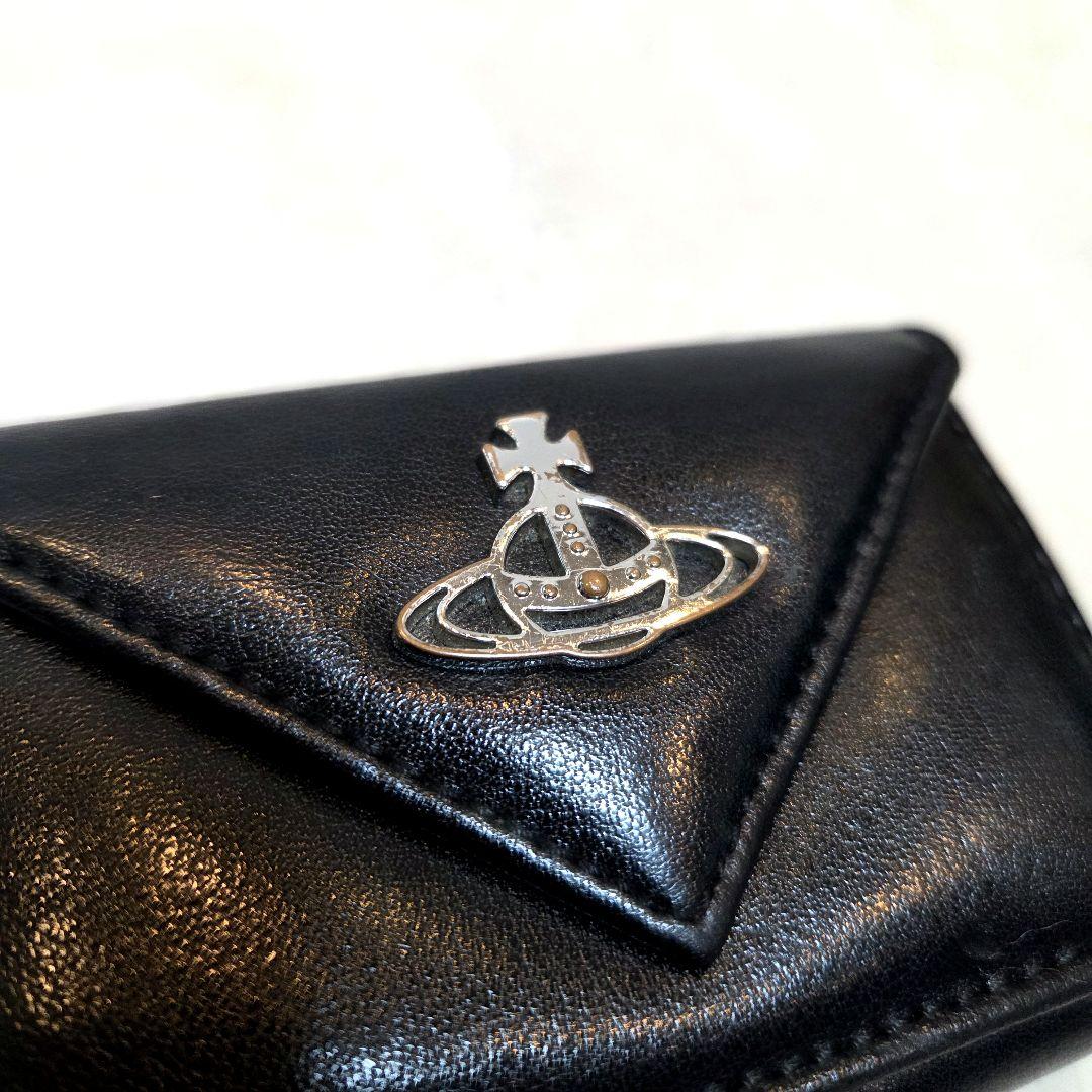 美品 ヴィヴィアンウエストウッド　3つ折り財布　レター型　オーブ　黒