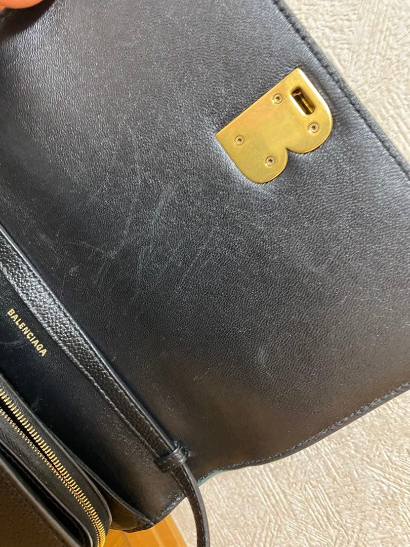 【今日限定価格】バレンシアガ　ショルダーバッグ