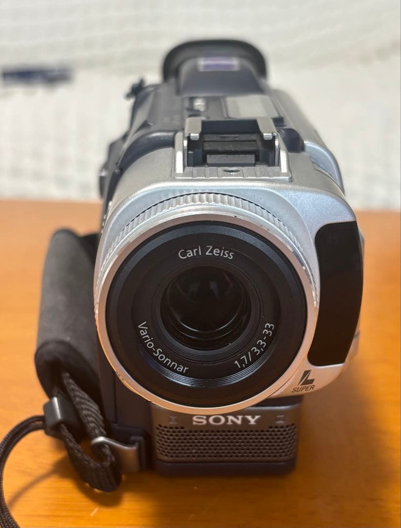 Sony DCR-TRV17 MiniDVビデオカメラ