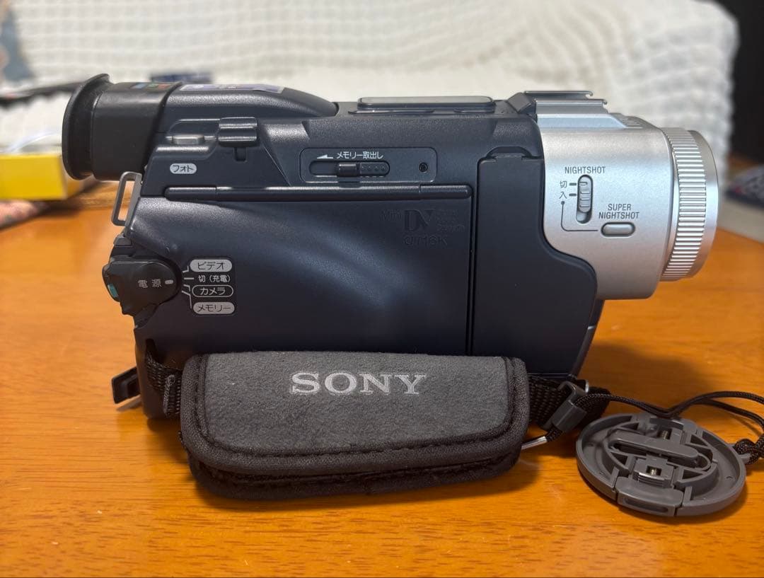 Sony DCR-TRV17 MiniDVビデオカメラ