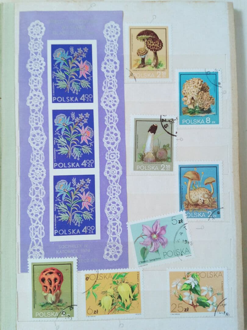 【送料無料】海外切手コレクション2冊 + 1シート + バラ複数枚