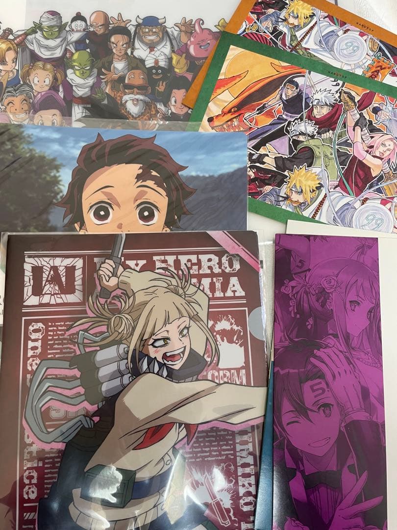 アニメグッズ 大量まとめ売り 100サイズいっぱい