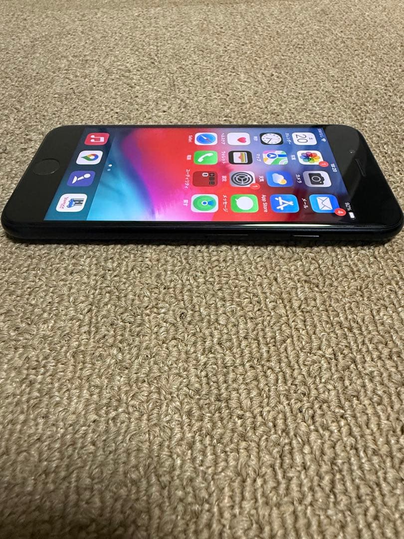 【第3世代】バッテリー100％　iPhoneSE 128GB ミッドナイト