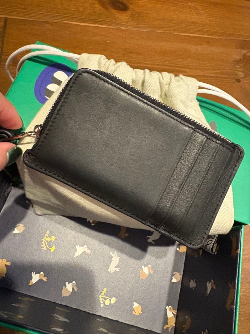 LOEWE 黒 レザー ケース