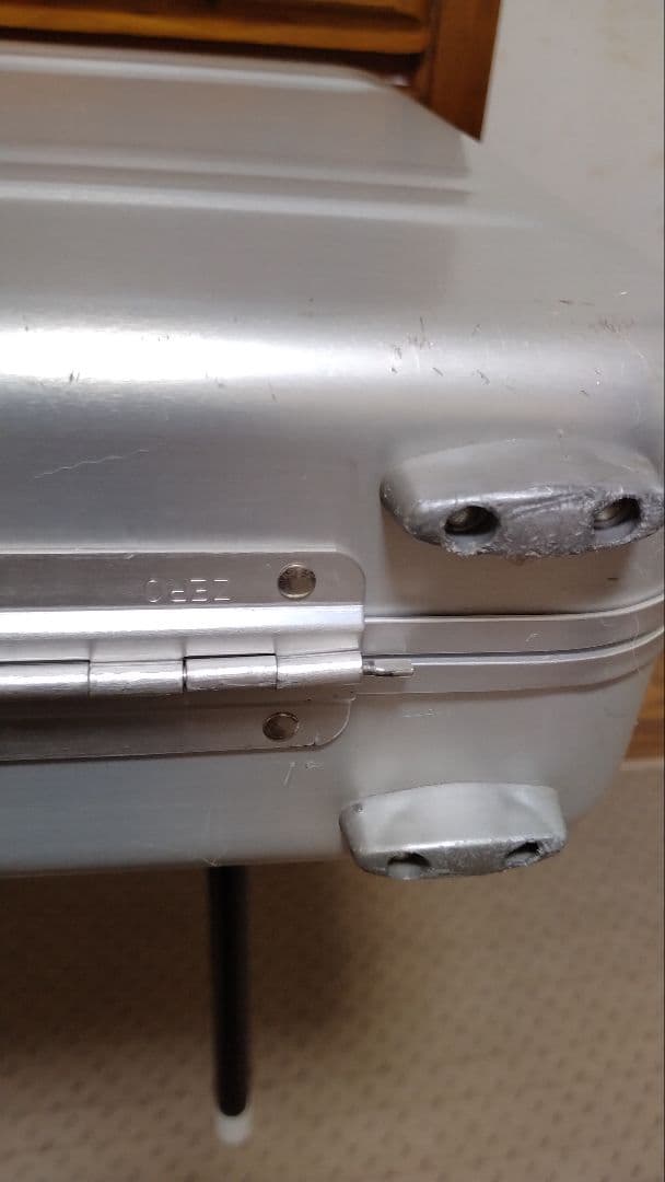 k*t様 ZEROHALLI ゼロハリバートン アタッシュケース付属品有り