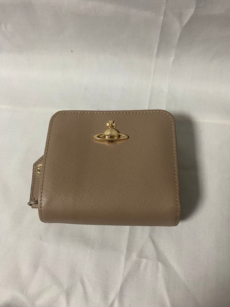 【新品】ヴィヴィアン　二つ折り財布 ベージュ