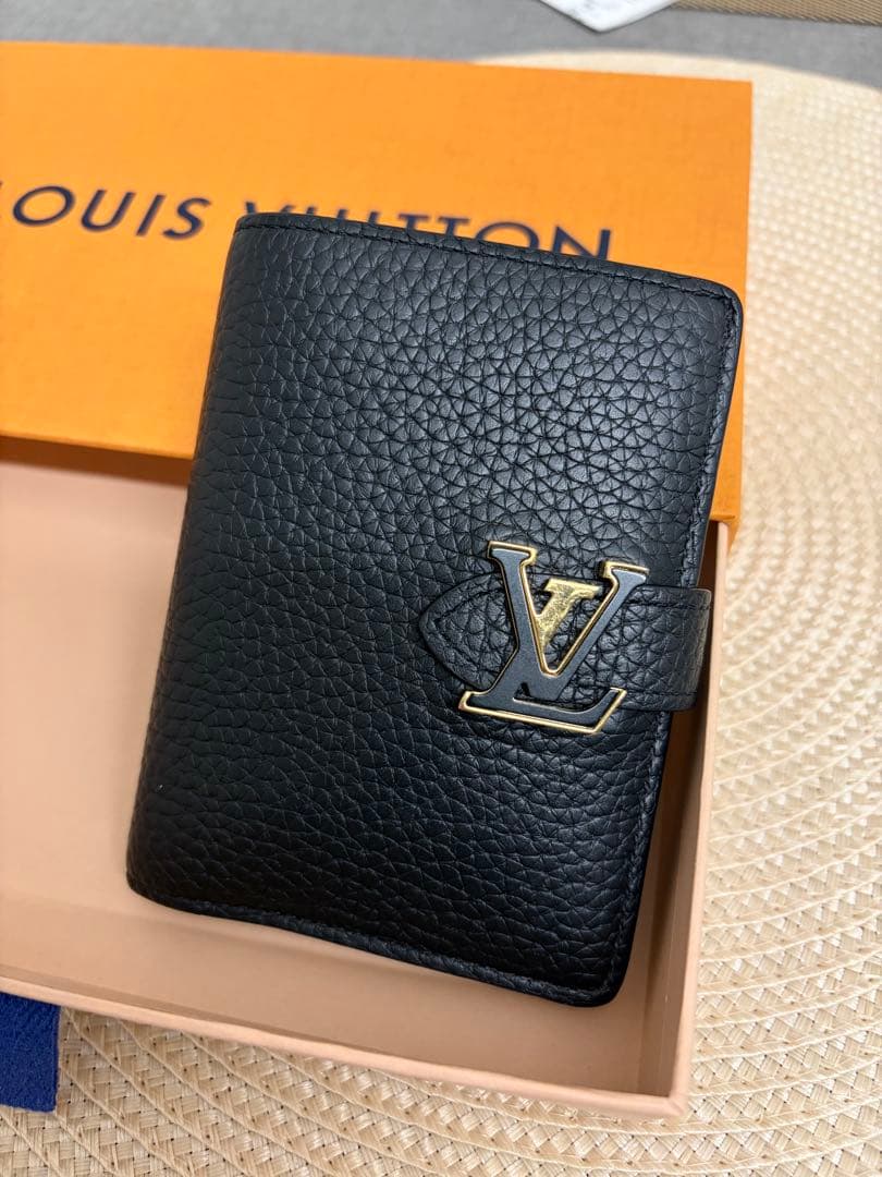 Louis Vuitton 二つ折り財布 ブラック