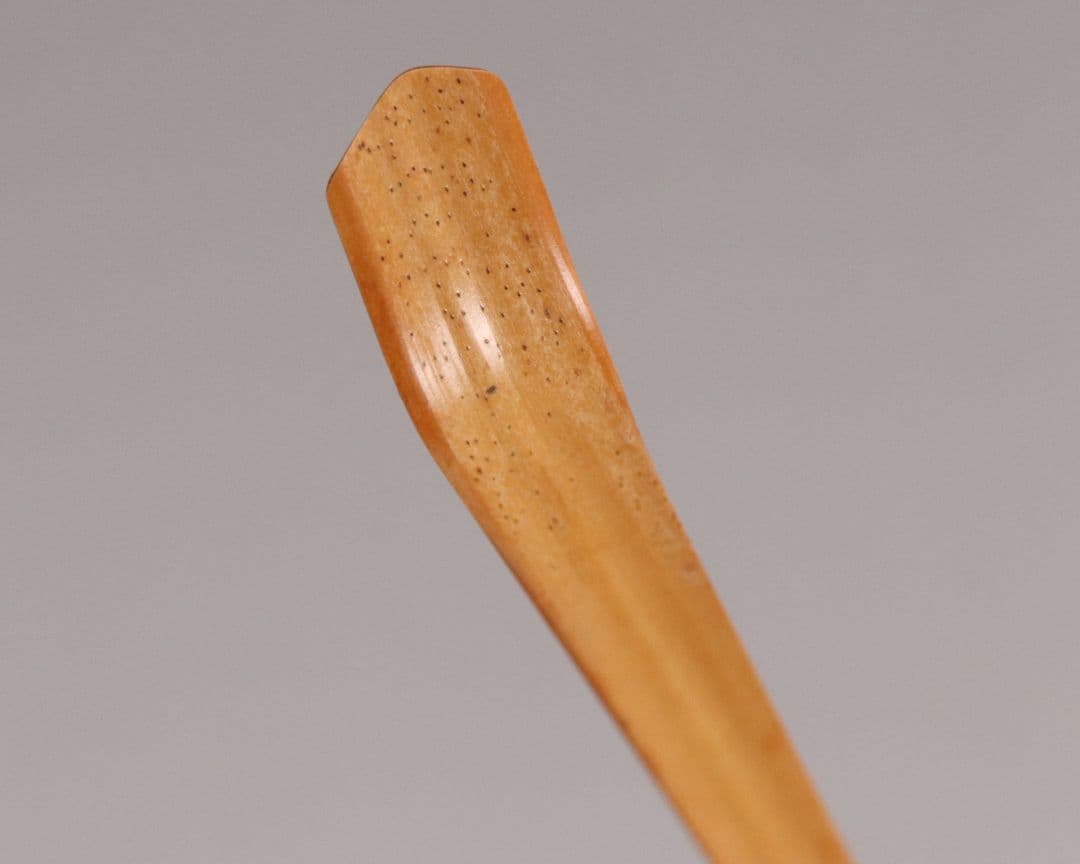 【CM97】大徳寺派第十五代管長 高田明浦(嶺雲) 銘「無事」竹茶杓 西川楳玄