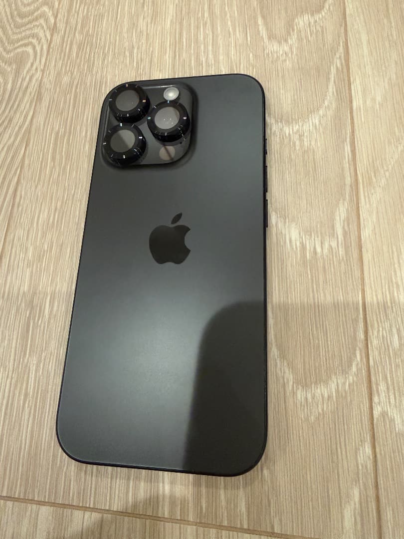 【iPhone 16 Pro 512GB ブラックチタニウム】※新品保護フィルム