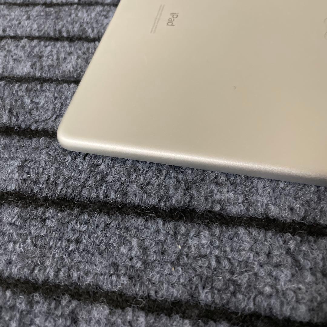152 iPad Air3 3世代 64GB SIMフリー シルバー