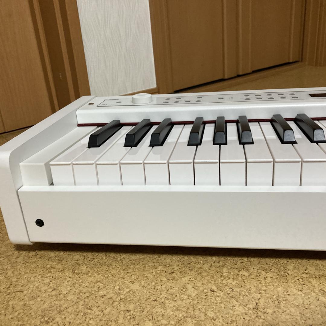 【美品】KORG D1 88鍵盤 電子ピアノ 白 ホワイト コルグ