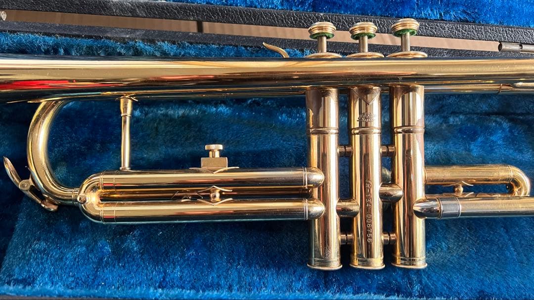 ゴールド 美品 トランペット Nikkan TR-134 TR-133 ニッカン