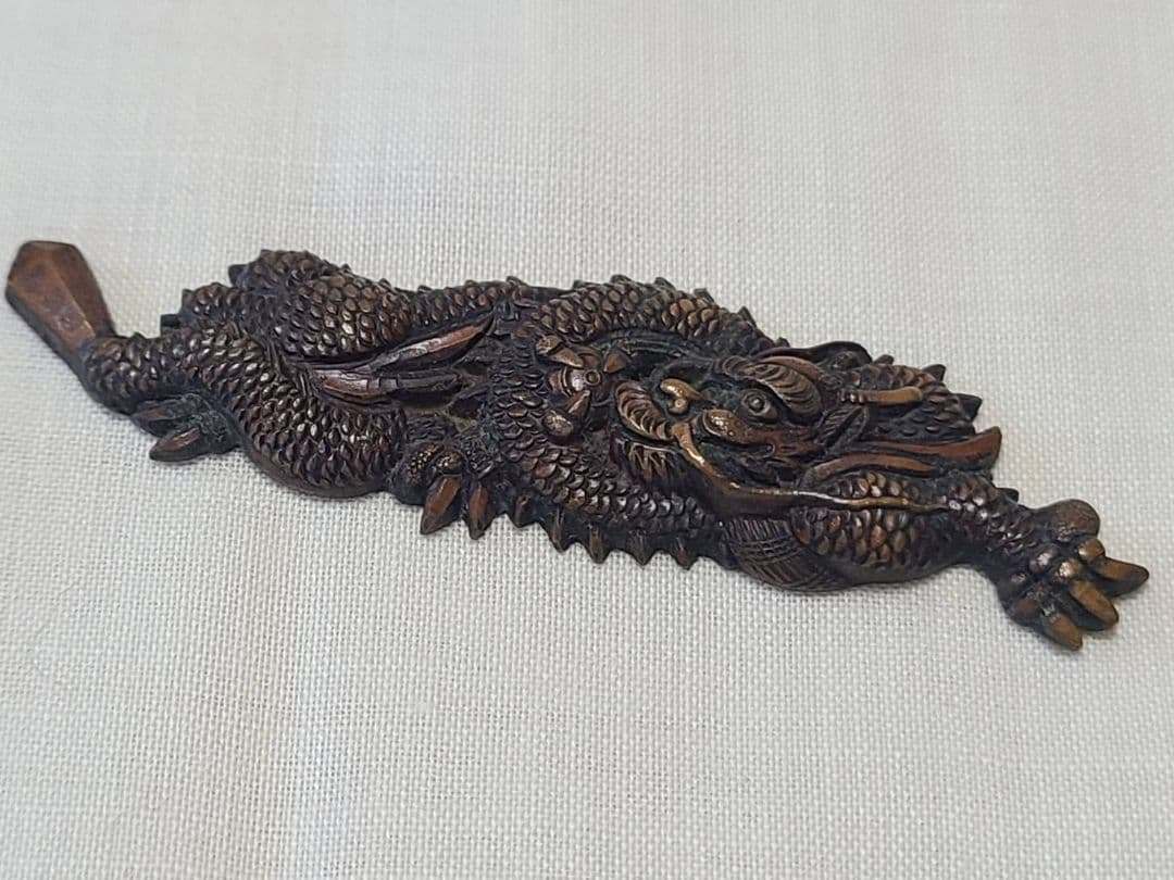 大太刀　目貫　銅造り　龍図