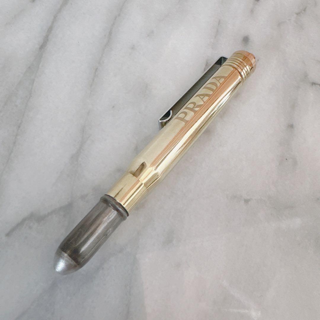 トラベラーズノート プラダ ボールペン
