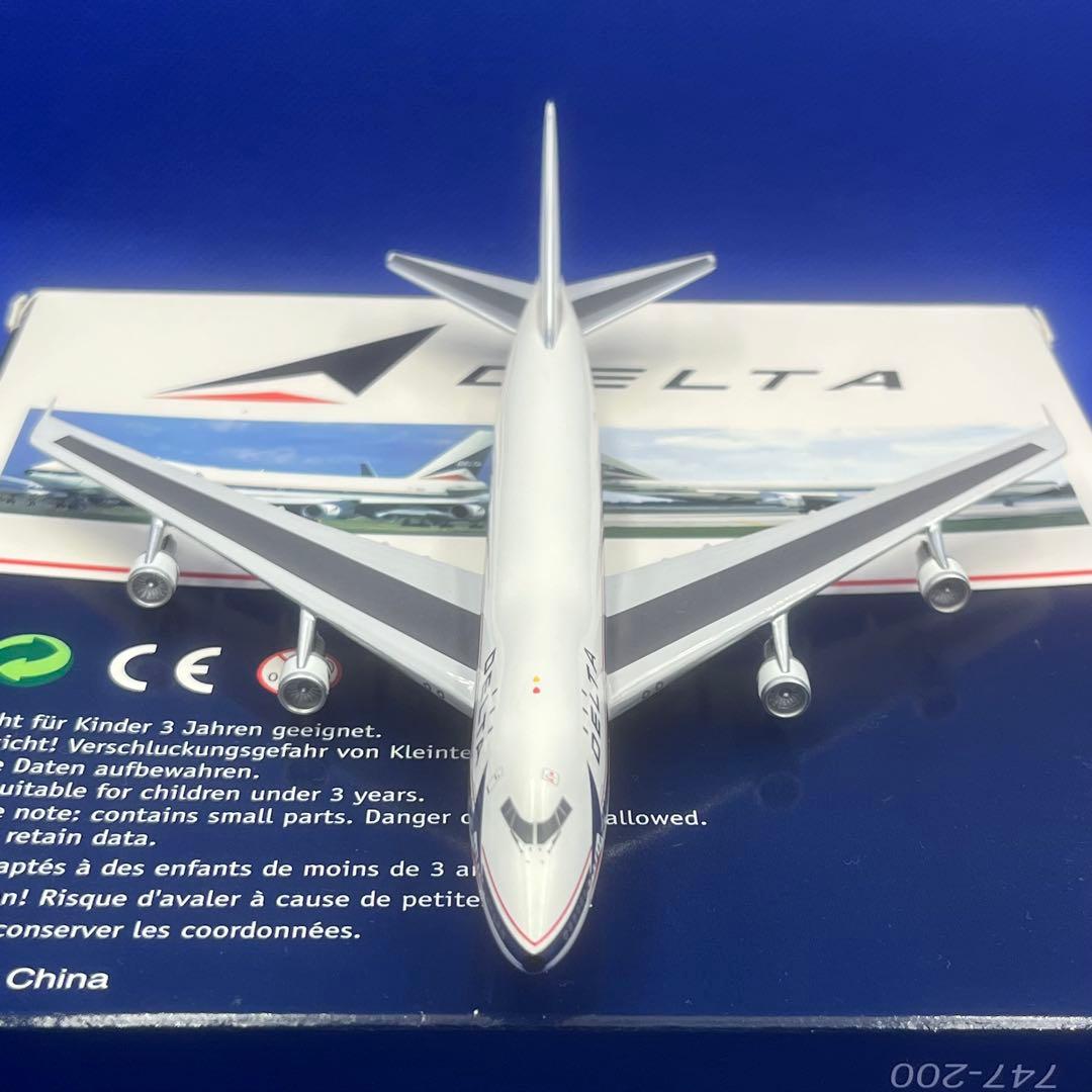 DELTA デルタ航空 747-100 N9898 1/400 モデル