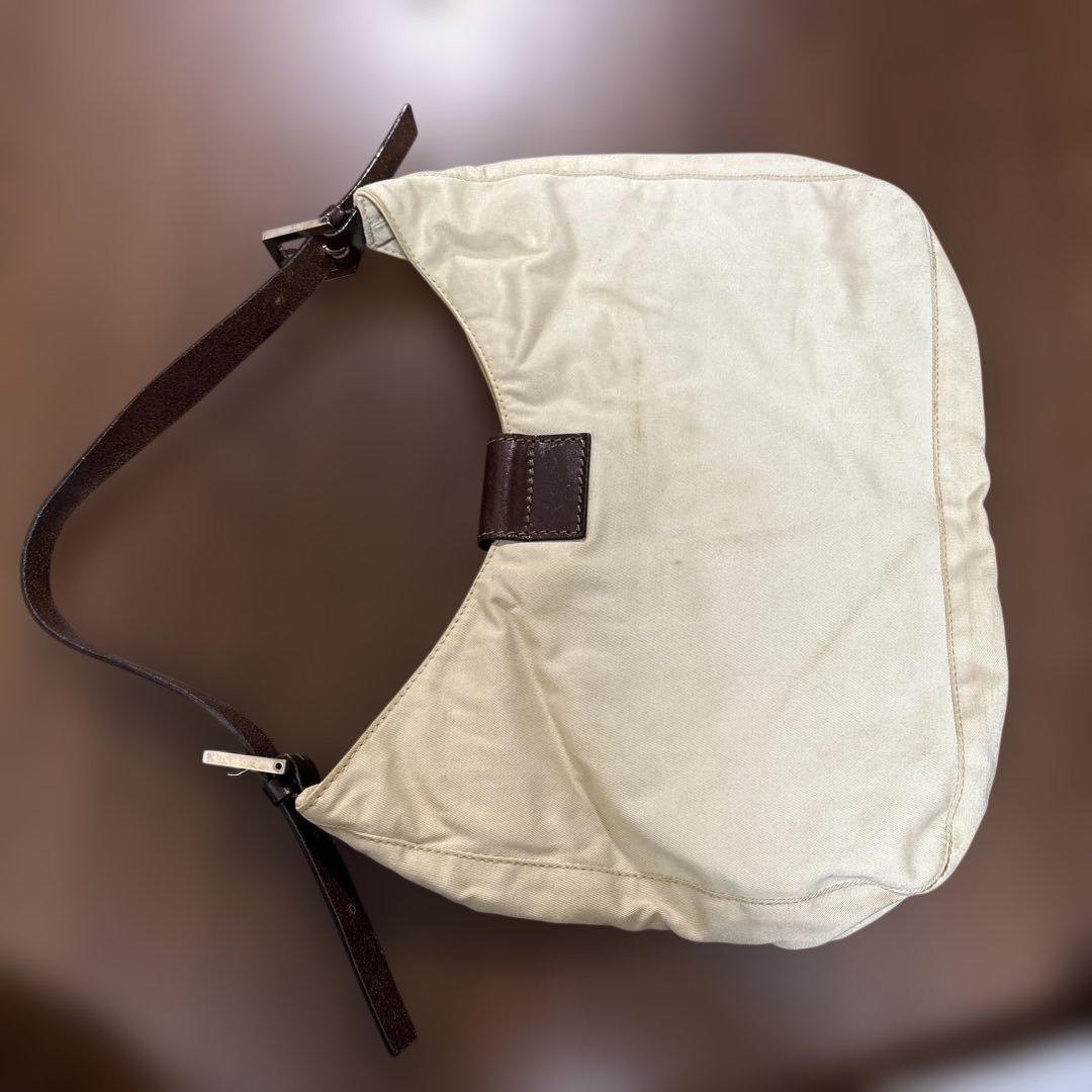 Fendi ショルダーバッグ ベージュ キャンバス