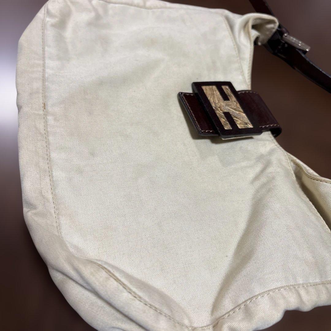 Fendi ショルダーバッグ ベージュ キャンバス