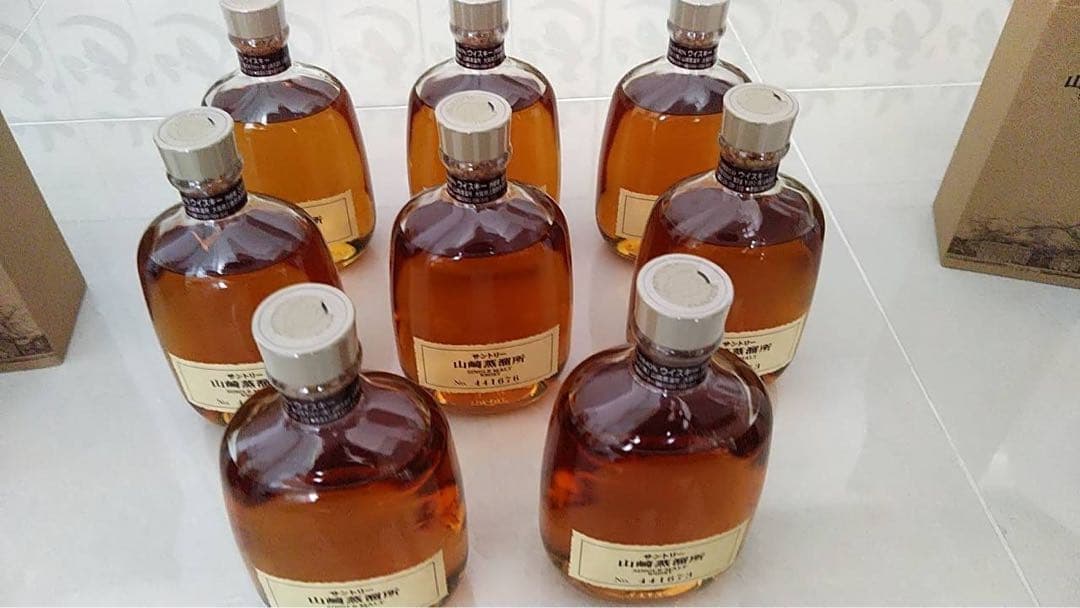 山﨑蒸留所　限定　サントリー　山﨑　　ウイスキー　8本　シリアル入り　300ml