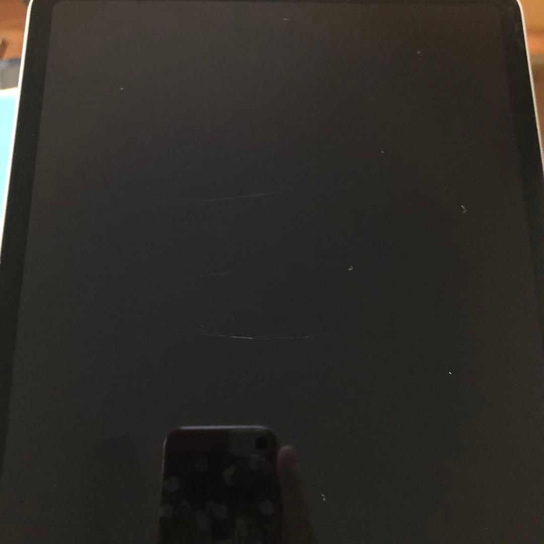 【完動品】iPad Pro 11インチ 第2世代 128GB 【すぐ発送】