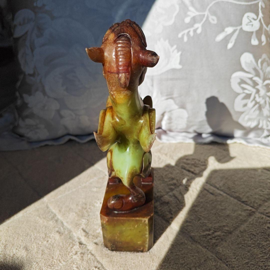 聖獣 麒麟 開運 天然石 手彫り 骨董品 パワーストーン