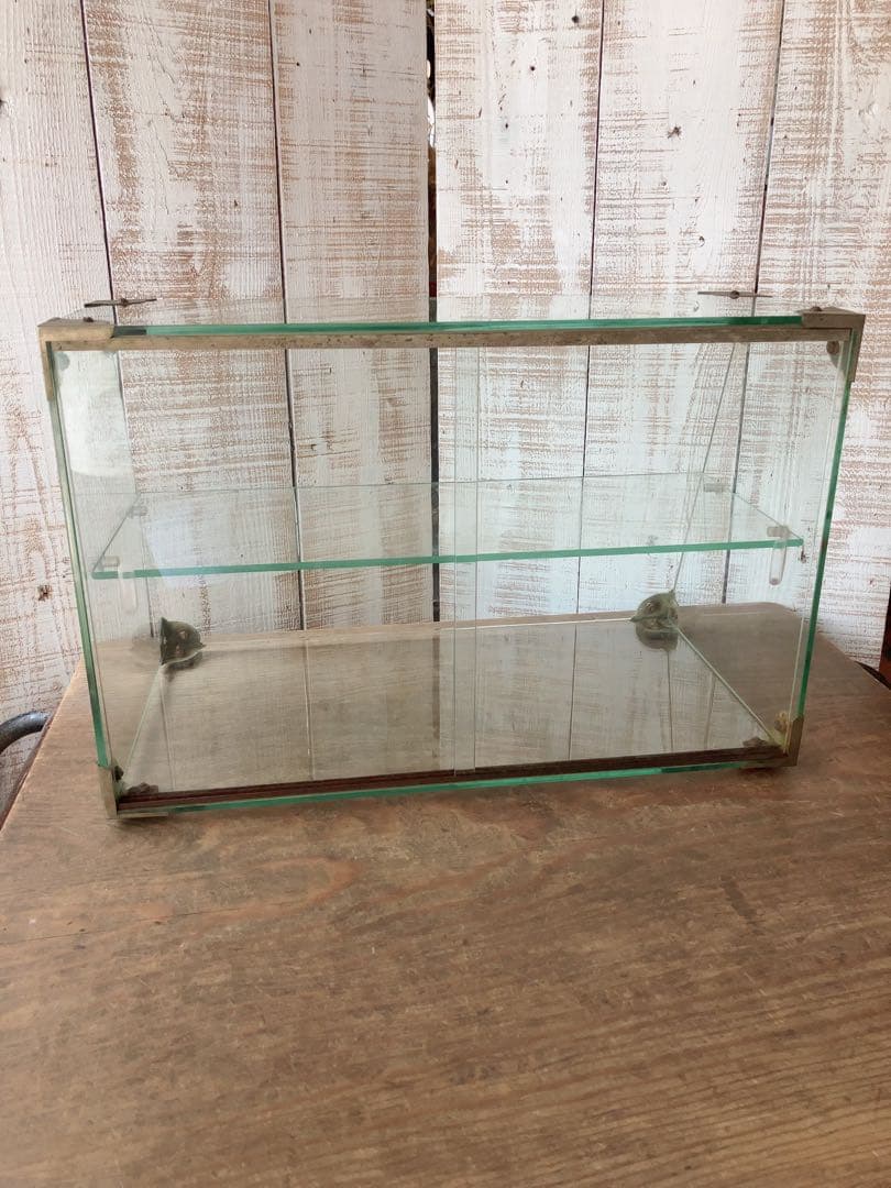 ヴィンテージ　飾り棚　コレクションケース