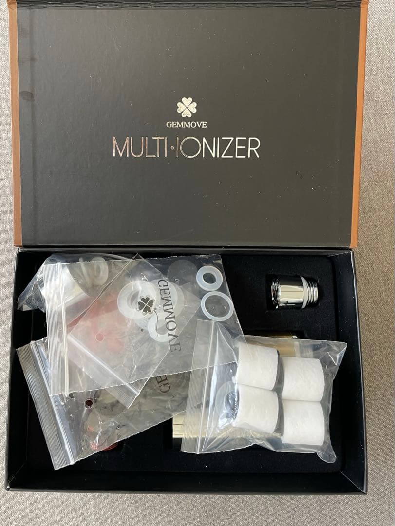 マルチイオナイザー　シャワーヘッド